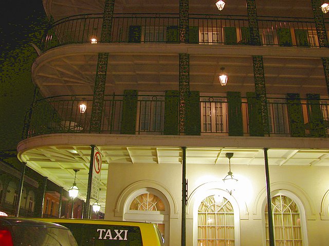 <b>..NO by night...
