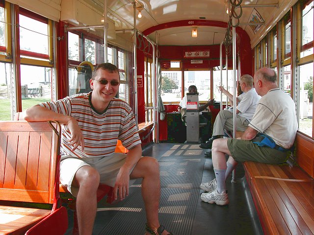 <b>sightseeing