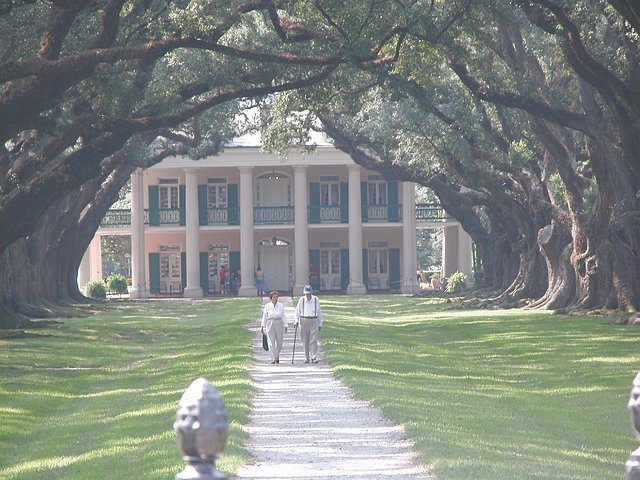 <b>Oak Alley Plantation