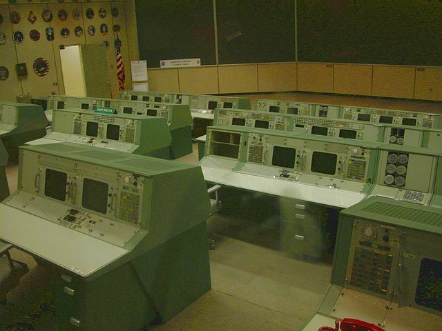 <b>Houston, Space Control