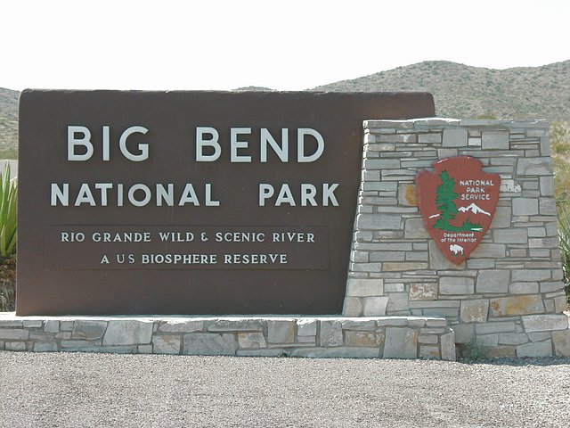 <b>